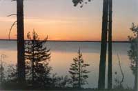Еще один закат на озере Поньгома