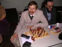 Профессор Санчес за шахматами